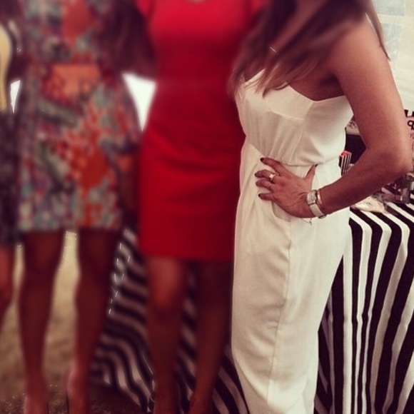 Finders Keepers Someday Jumpsuit - Picture 6 of 8